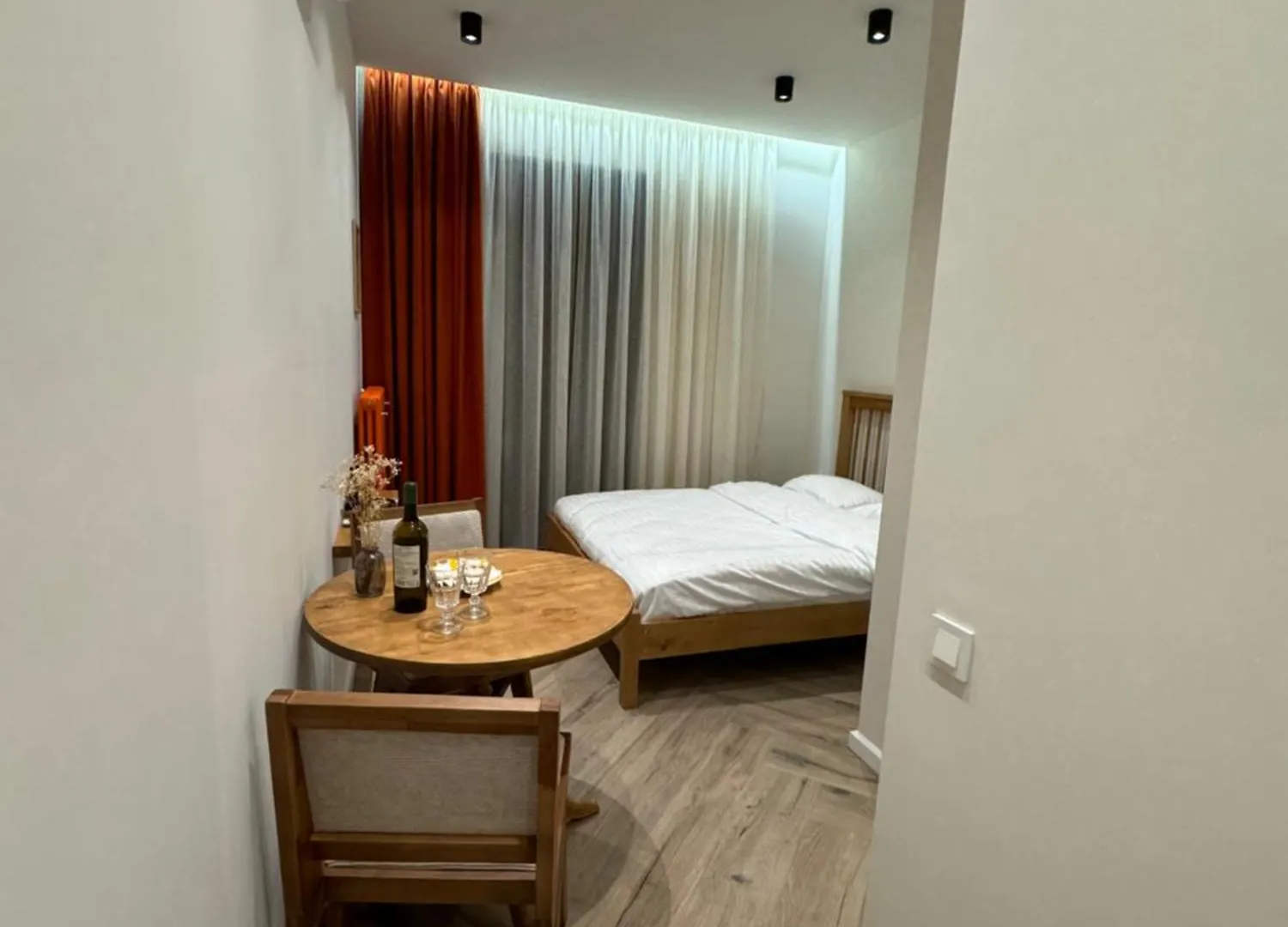 Niari Apartments 3 In Old Batumi 0*,